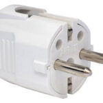 UTIKACI Dvop. utikac termoplas . L izvedba 16A 2P+1 NOP213