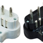 Trofazni utikac L beli Tehnoelektro 2/212-0010